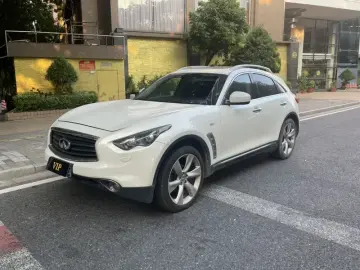 Infiniti FX
