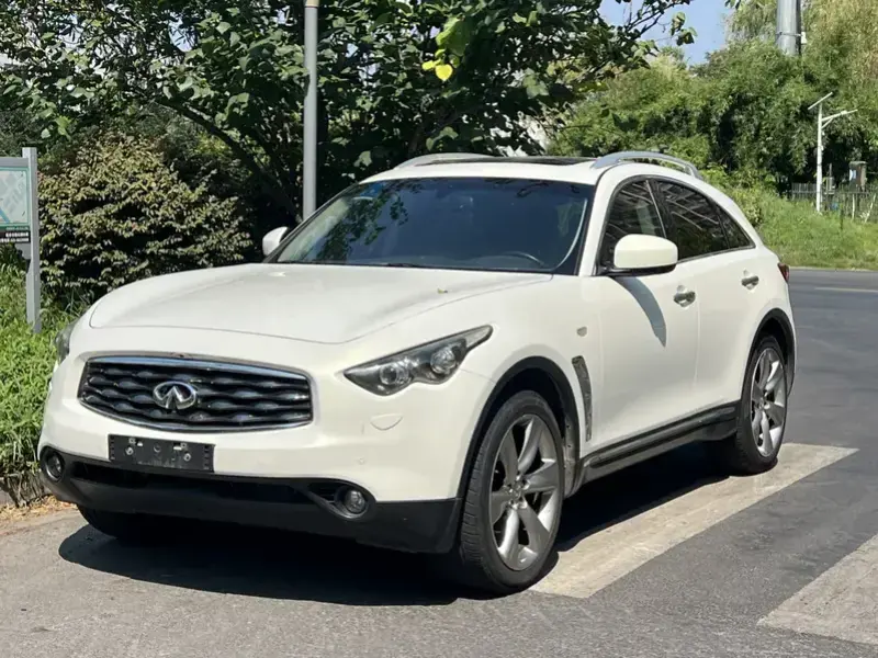 2011 Infiniti FX с пробегом 148 000 км