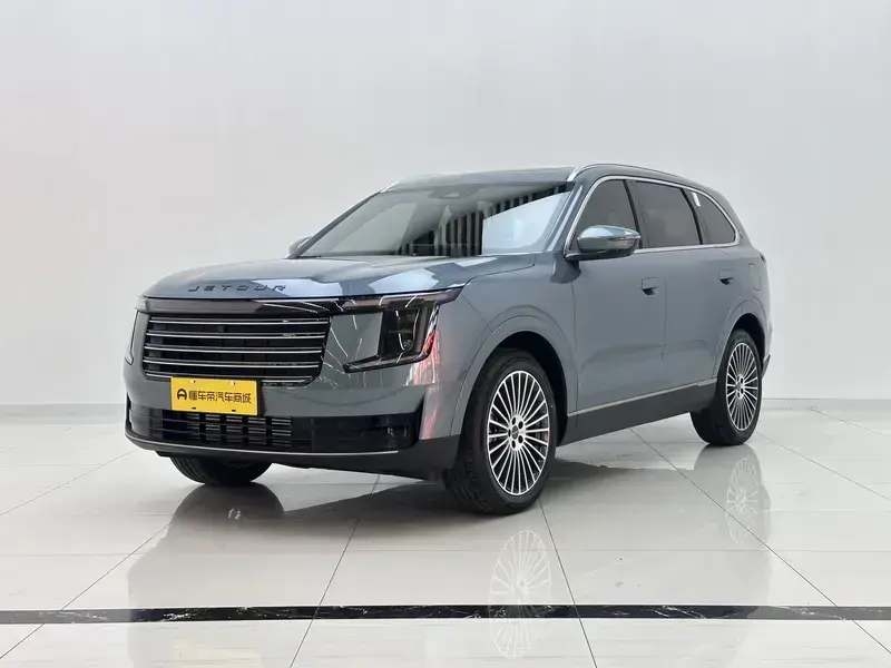 2026 JETOUR X70L с пробегом 1 100 км