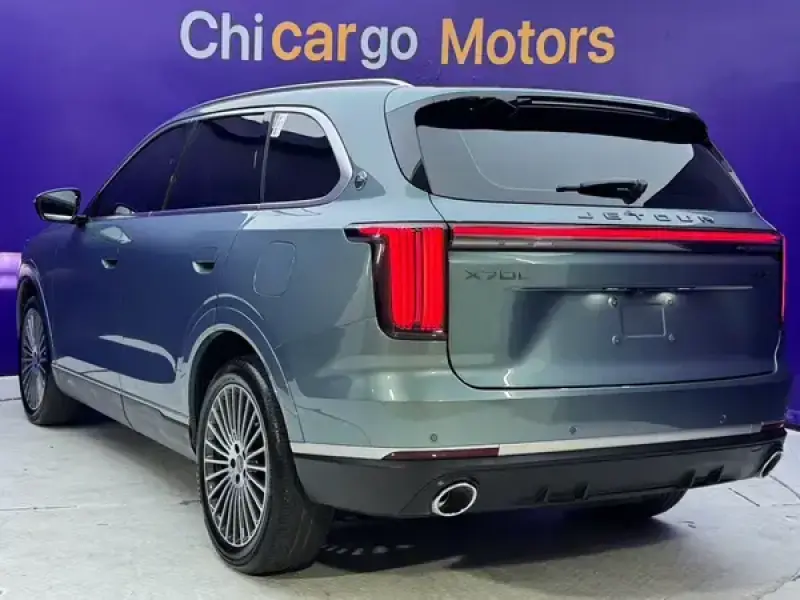2026 JETOUR X70L с пробегом 5 400 км