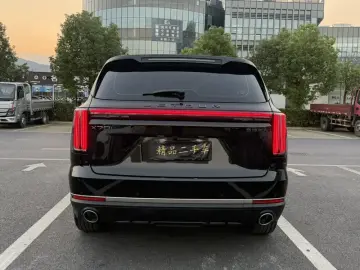 2026 JETOUR X70L с пробегом 11 000 км