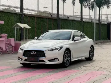 Infiniti Q60