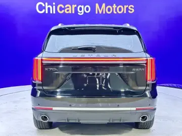 2026 JETOUR X70L с пробегом 11 000 км