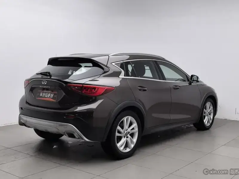 2017 Infiniti QX30 с пробегом 84 600 км