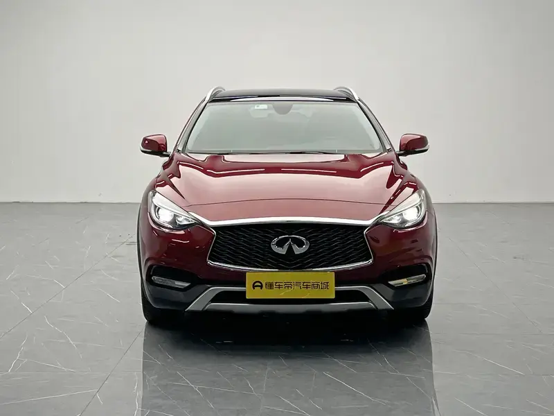 2017 Infiniti QX30 с пробегом 95 400 км