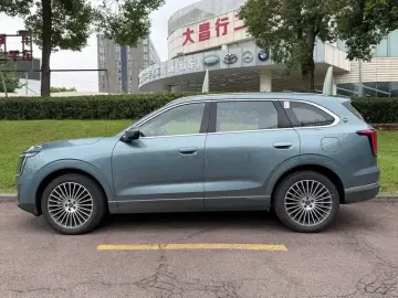 2026 JETOUR X70L с пробегом 4 000 км