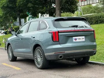 2026 JETOUR X70L с пробегом 4 000 км