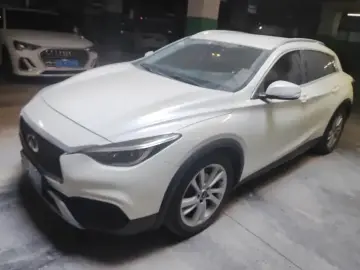 2017 Infiniti QX30 с пробегом 82 000 км