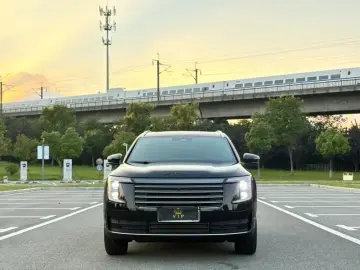 2026 JETOUR X70L с пробегом 18 000 км