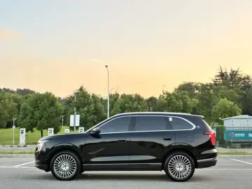 2026 JETOUR X70L с пробегом 18 000 км