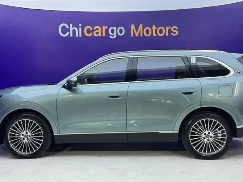 2026 JETOUR X70L с пробегом 7 000 км