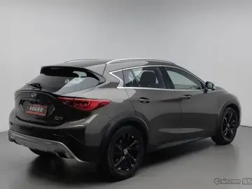 2017 Infiniti QX30 с пробегом 175 700 км