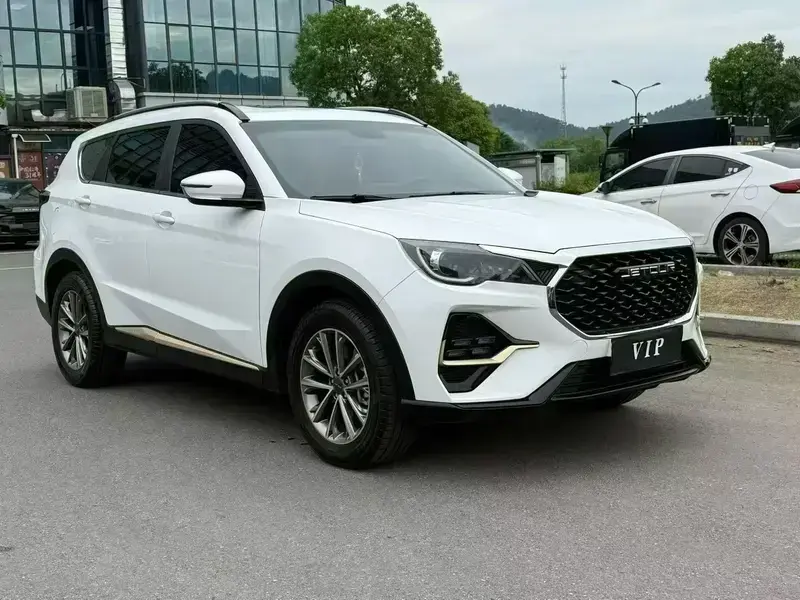 2025 JETOUR X70+ с пробегом 14 000 км