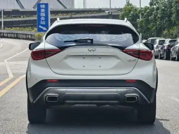 2017 Infiniti QX30 с пробегом 116 800 км
