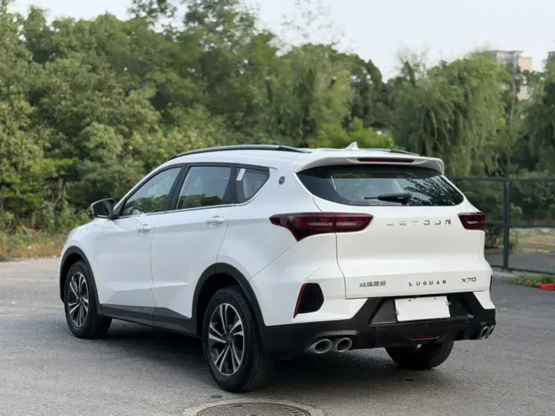 2023 JETOUR X70+ с пробегом 40 000 км