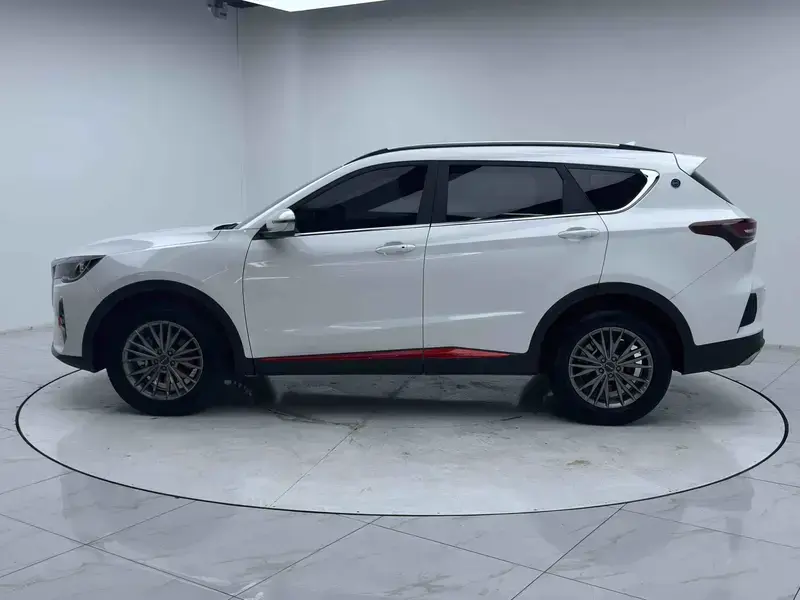 2023 JETOUR X70+ с пробегом 45 400 км