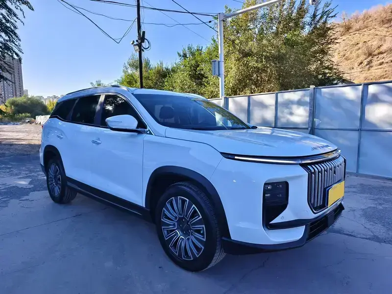 2024 JETOUR X90 Pro с пробегом 40 000 км
