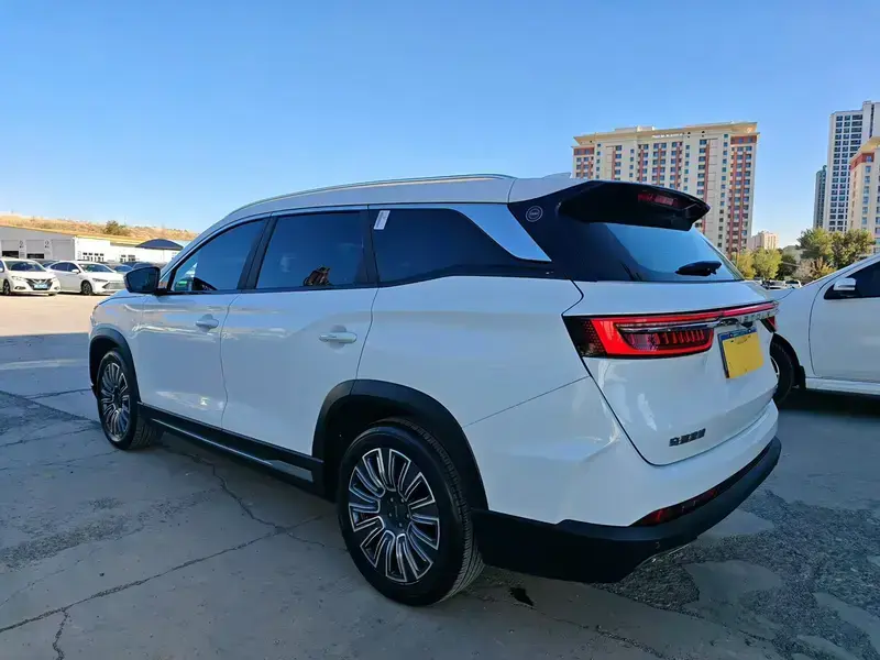 2024 JETOUR X90 Pro с пробегом 40 000 км