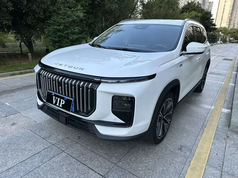 2024 JETOUR X90 Pro с пробегом 45 800 км