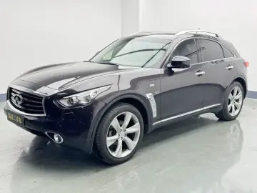 Infiniti QX70
