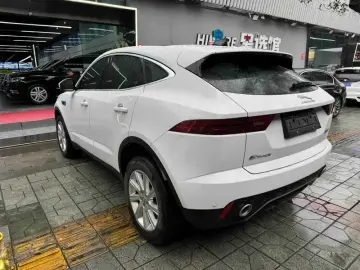 2024 Jaguar E-Pace с пробегом 53 000 км