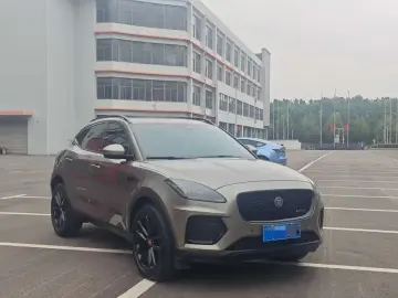 2024 Jaguar E-Pace с пробегом 20 000 км