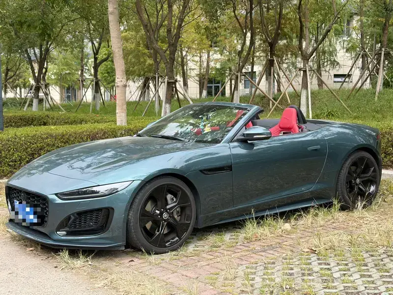 2024 Jaguar F-Type с пробегом 13 000 км