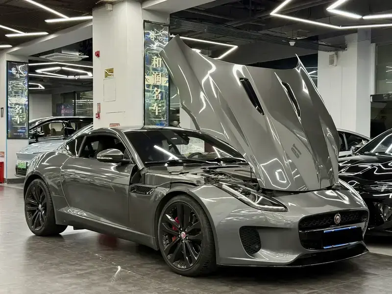 2019 Jaguar F-Type с пробегом 67 000 км