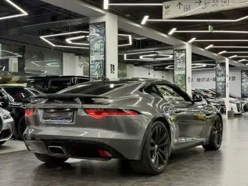 2019 Jaguar F-Type с пробегом 67 000 км