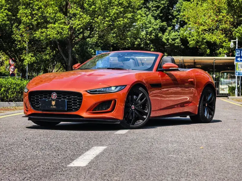 2023 Jaguar F-Type с пробегом 37 000 км