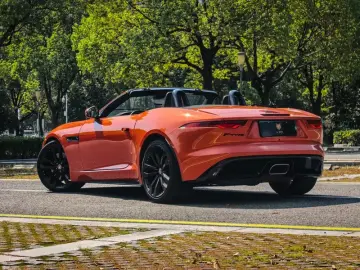 2023 Jaguar F-Type с пробегом 37 000 км
