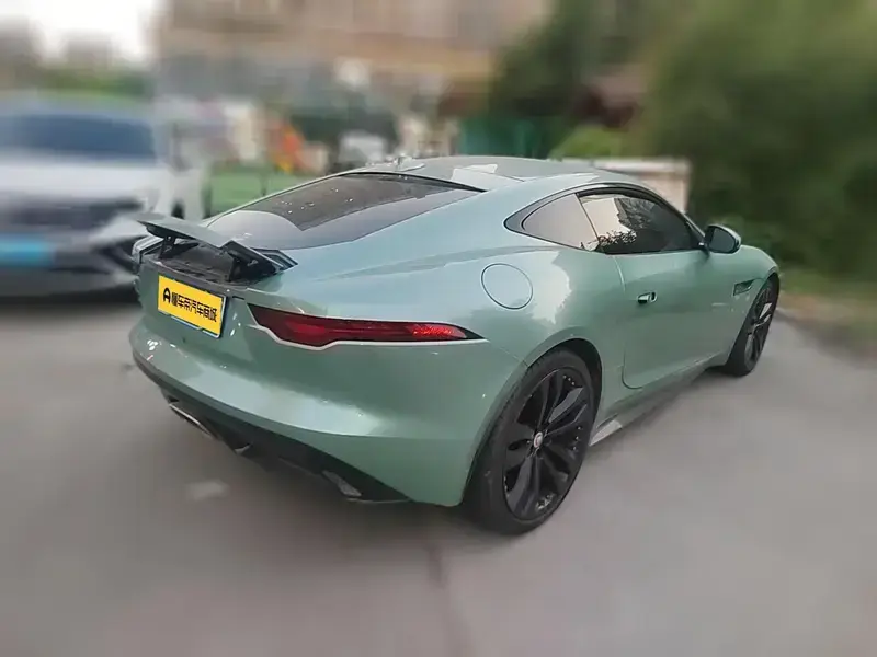 2023 Jaguar F-Type с пробегом 15 300 км