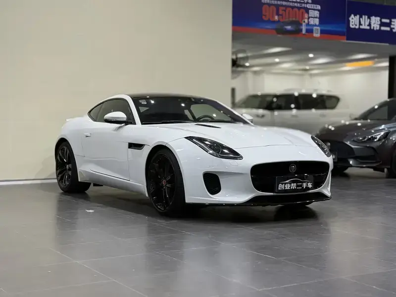 2019 Jaguar F-Type с пробегом 34 000 км