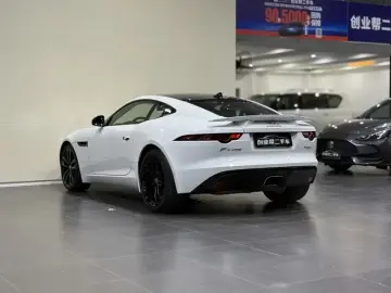 2019 Jaguar F-Type с пробегом 34 000 км