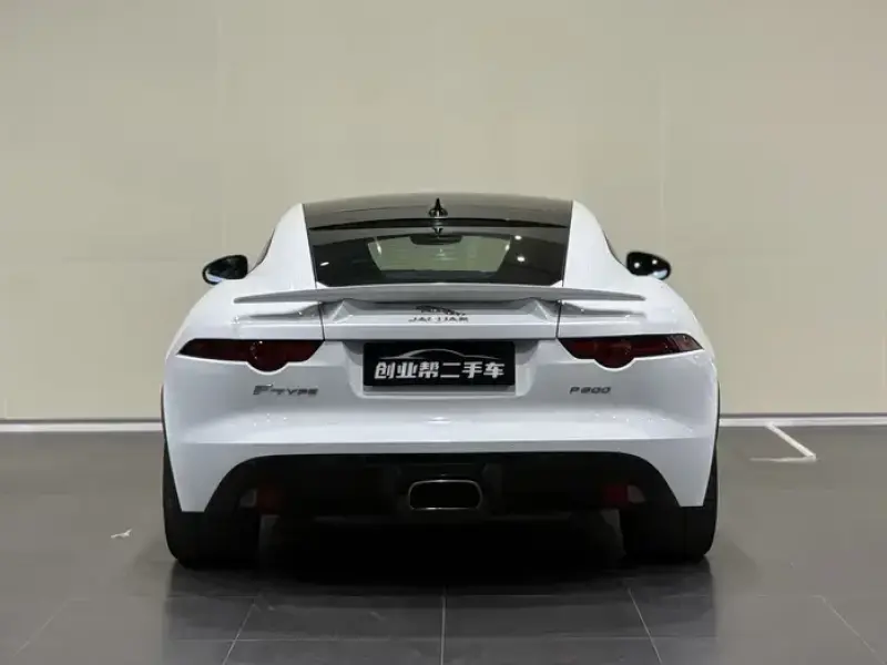2019 Jaguar F-Type с пробегом 34 000 км