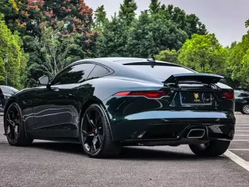 2024 Jaguar F-Type с пробегом 38 000 км