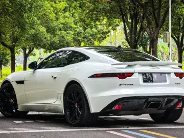 2019 Jaguar F-Type с пробегом 80 000 км