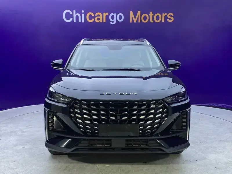 2023 JETOUR X70 Pro с пробегом 10 000 км