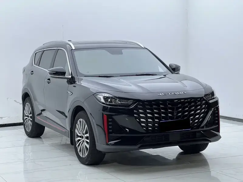 2023 JETOUR X70 Pro с пробегом 26 000 км