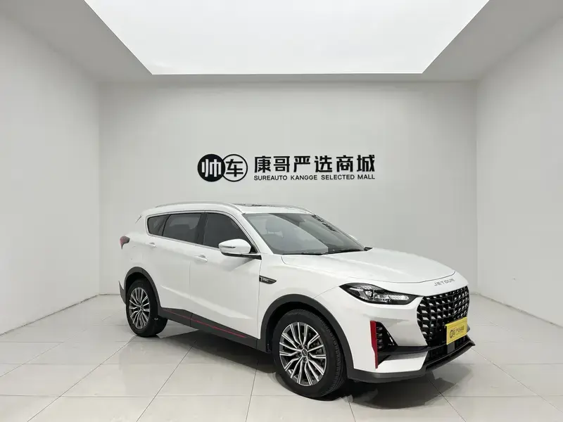 2023 JETOUR X70 Pro с пробегом 33 000 км