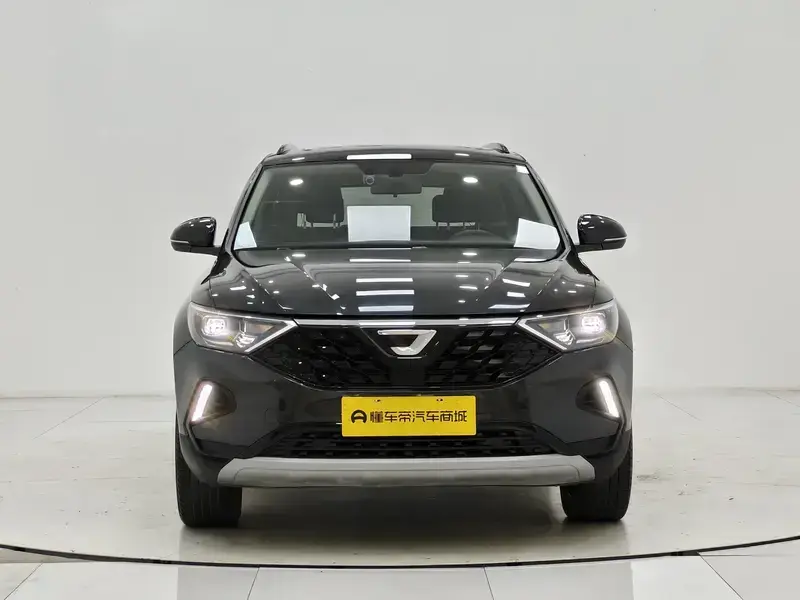 2022 Jetta VS7 с пробегом 29 000 км