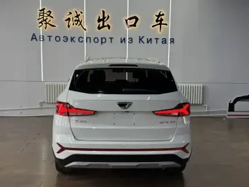 2023 Jetta VS7 с пробегом 17 000 км
