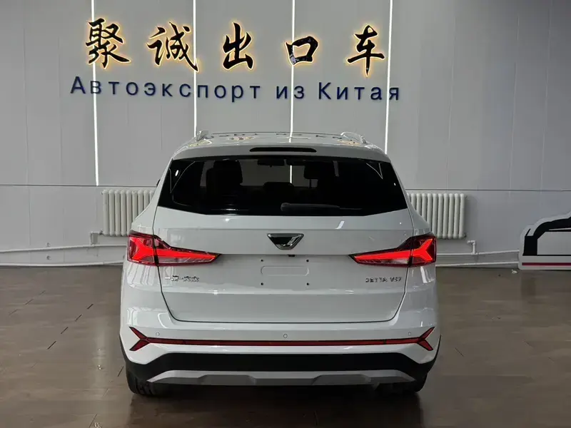 2023 Jetta VS7 с пробегом 17 000 км