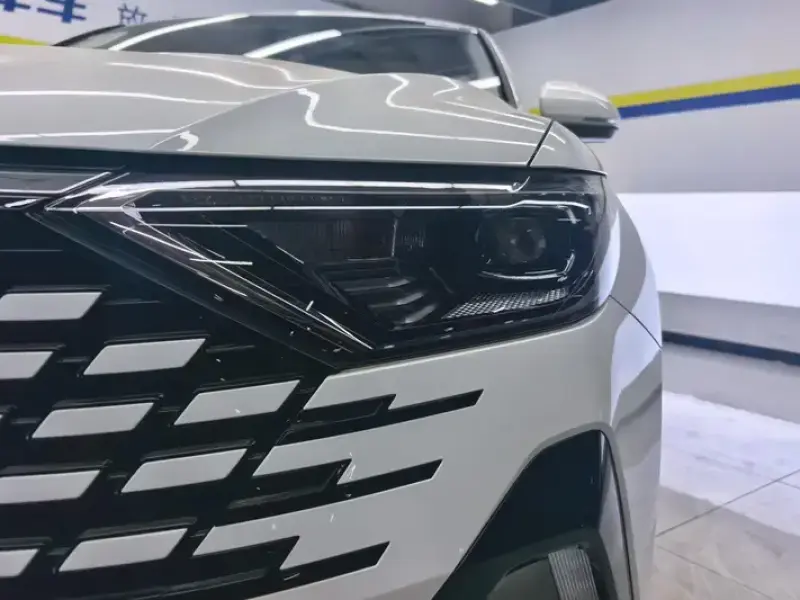 2026 Jetta VS7 с пробегом 100 км