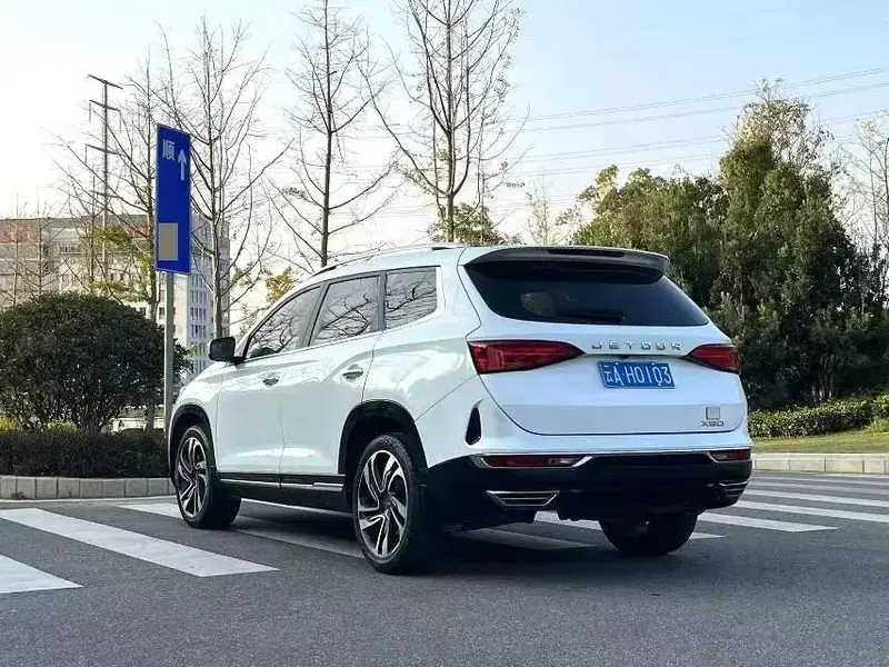 2019 JETOUR X90 с пробегом 80 000 км