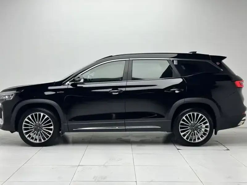 2022 JETOUR X90 с пробегом 62 100 км