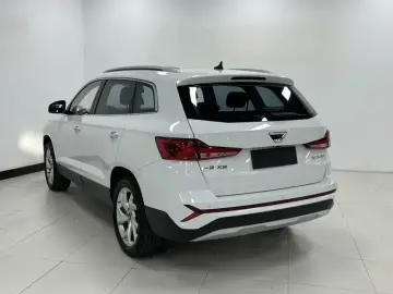 2022 Jetta VS7 с пробегом 25 000 км
