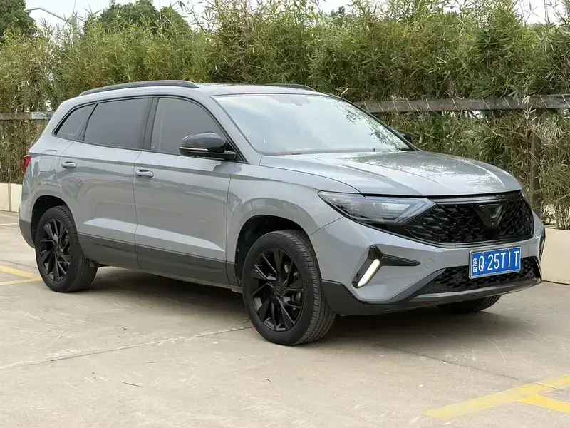 2022 Jetta VS7 с пробегом 35 000 км