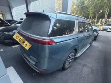 2021 Kia Carnival с пробегом 74 000 км