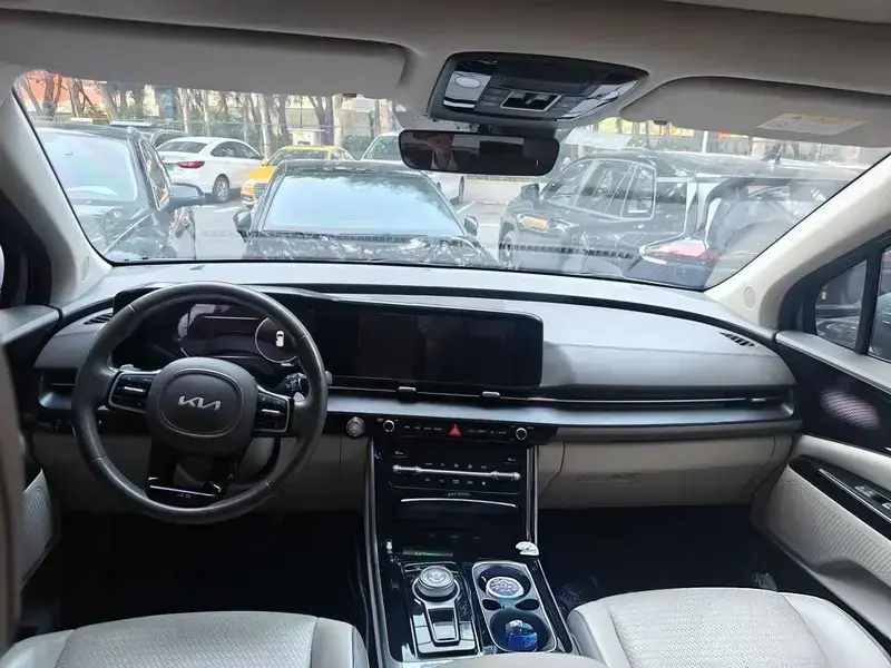 2021 Kia Carnival с пробегом 74 000 км